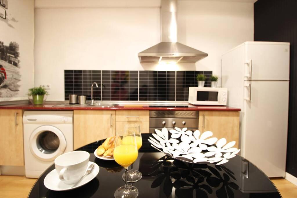 Centrico Apartamento Estilo Pop-Art By Batuecas Madrid Buitenkant foto