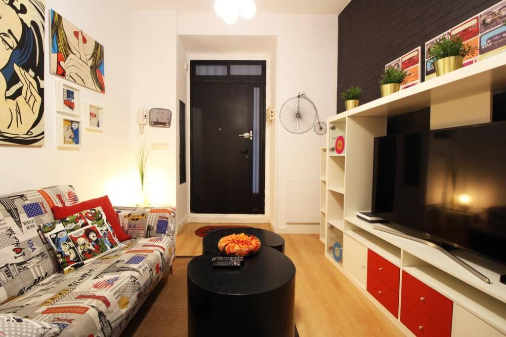 Centrico Apartamento Estilo Pop-Art By Batuecas Madrid Buitenkant foto