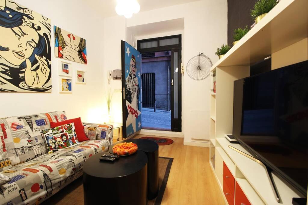 Centrico Apartamento Estilo Pop-Art By Batuecas Madrid Buitenkant foto